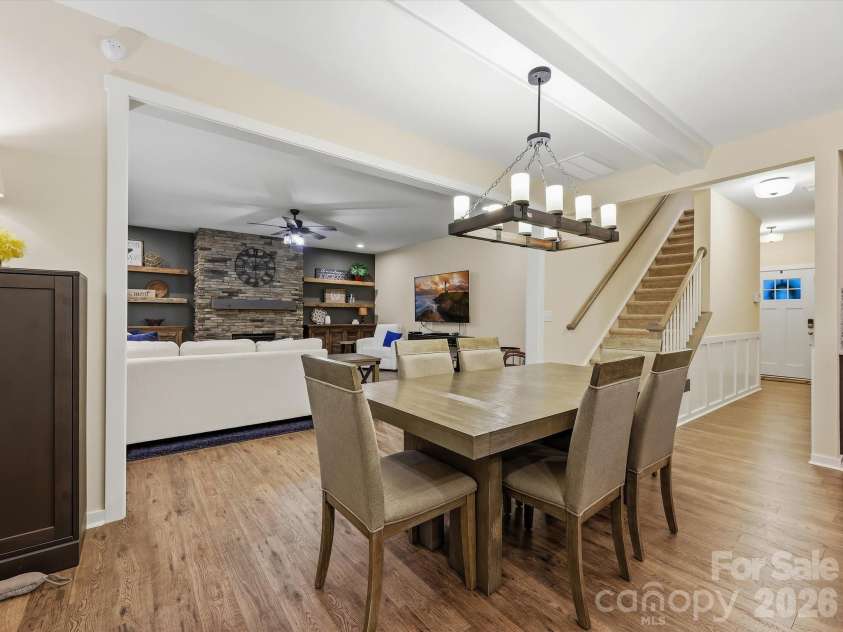 7042 Morganford Road, Charlotte, NC 28211.  MLS# CAR4426858, YatesRealty ID 52404. 