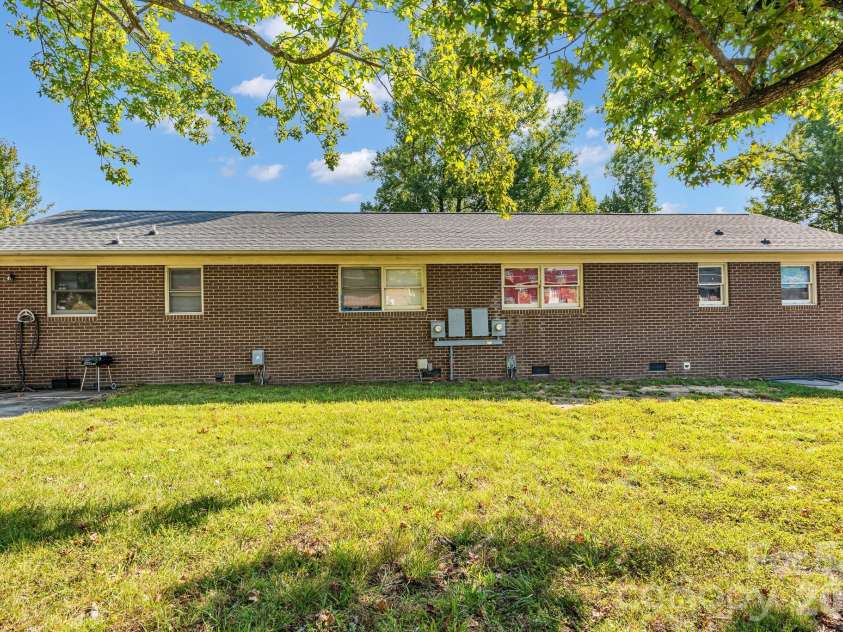 114 Coley Road, Salisbury, NC 28146.  MLS# CAR4427222, YatesRealty ID 52407. 106 Coley Rear