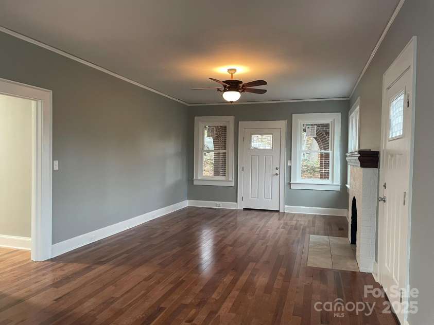 108 Evans Street, Morganton, NC 28655.  MLS# CAR4221217, YatesRealty ID 5241. 