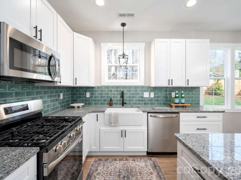 9 Myrtle Lee Cove, Arden, NC 28704.  MLS# CAR4355602, YatesRealty ID 5241. Beautifully Finished Kitchen with Granite Counters
