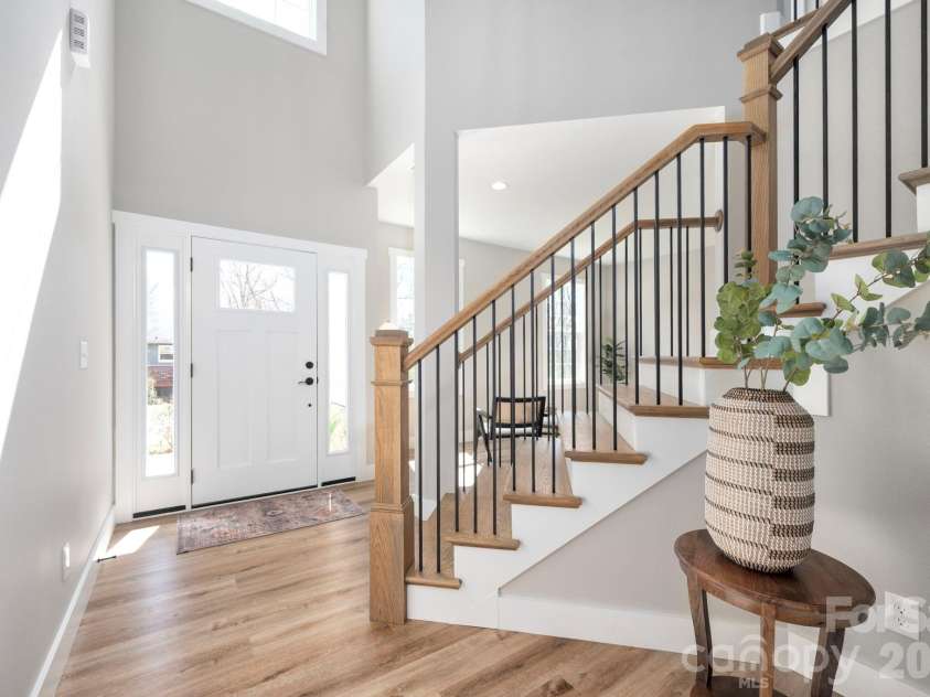 9 Myrtle Lee Cove, Arden, NC 28704.  MLS# CAR4355602, YatesRealty ID 5241. Home Features Incredible Natural Light