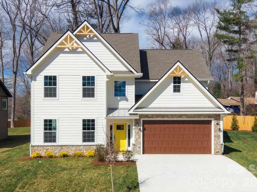 9 Myrtle Lee Cove, Arden, NC 28704.  MLS# CAR4355602, YatesRealty ID 5241. Stunning New Construction in Highly Desirable Legacy Park