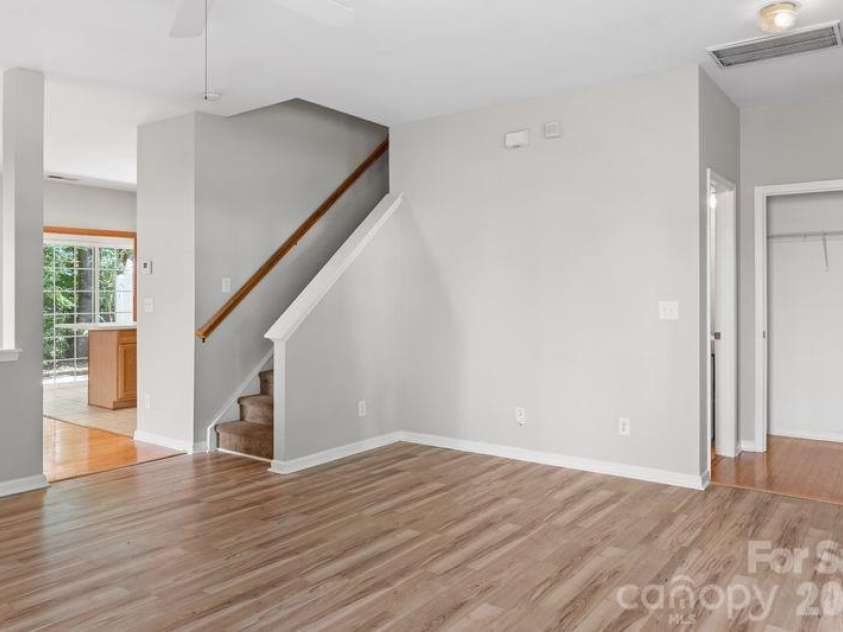 3110 Summerfield Ridge Lane, Matthews, NC 28105.  MLS# CAR4426370, YatesRealty ID 52410. 