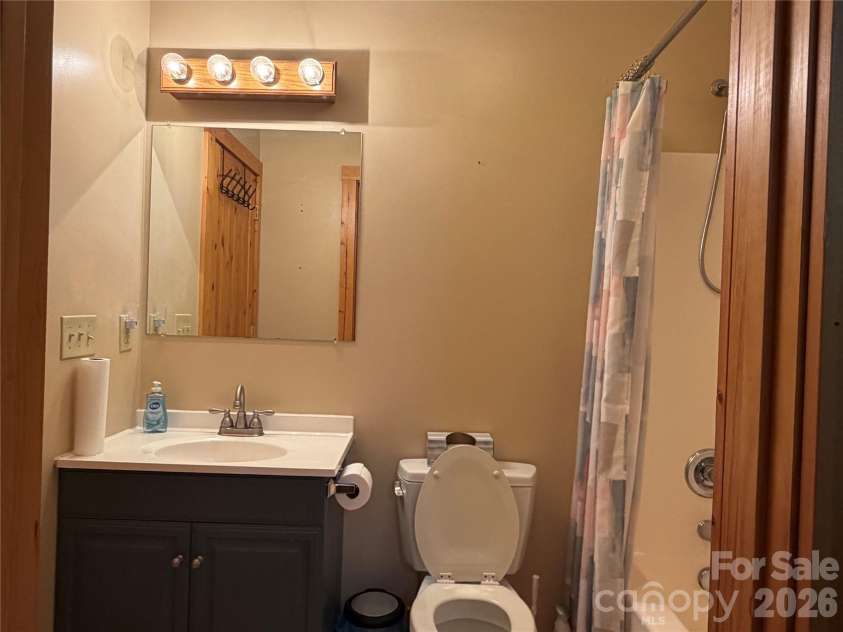 411 Cabin Cove Lane, Moravian Falls, NC 28654.  MLS# CAR4427462, YatesRealty ID 52415. 