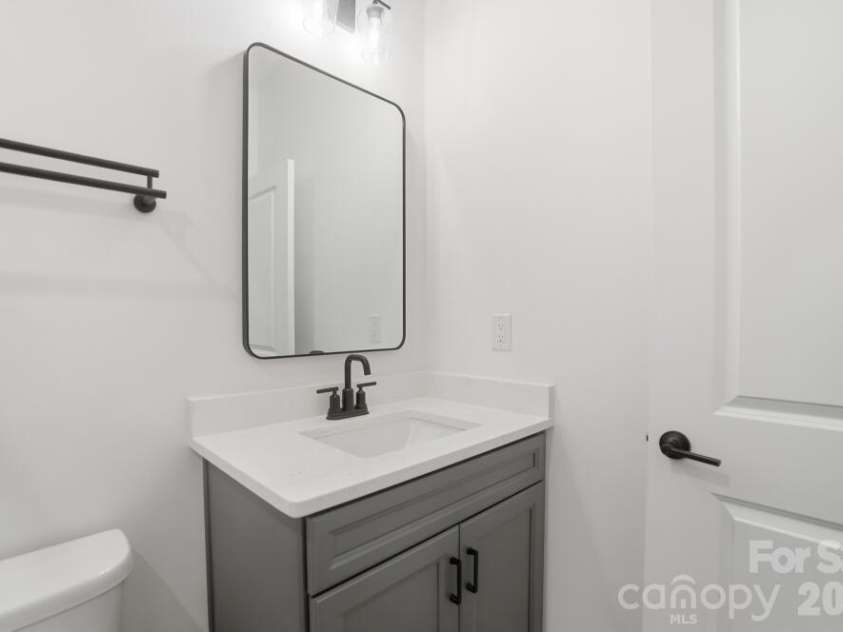00 Wambli Pass, Lake Lure, NC 28746.  MLS# CAR4425752, YatesRealty ID 52416. 2ND BATHROOM~~
