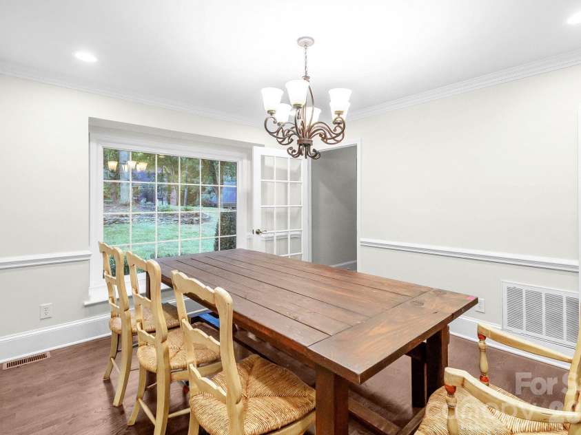 2101 Wittstock Drive, Charlotte, NC 28210.  MLS# CAR4427401, YatesRealty ID 52418. 
