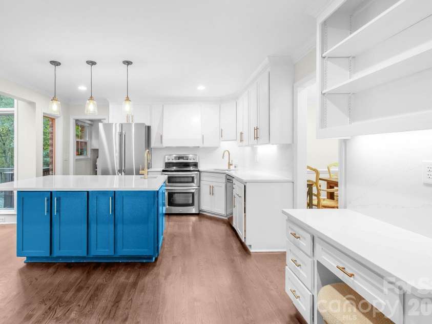 2101 Wittstock Drive, Charlotte, NC 28210.  MLS# CAR4427401, YatesRealty ID 52418. 