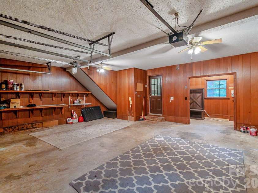 2101 Wittstock Drive, Charlotte, NC 28210.  MLS# CAR4427401, YatesRealty ID 52418. 