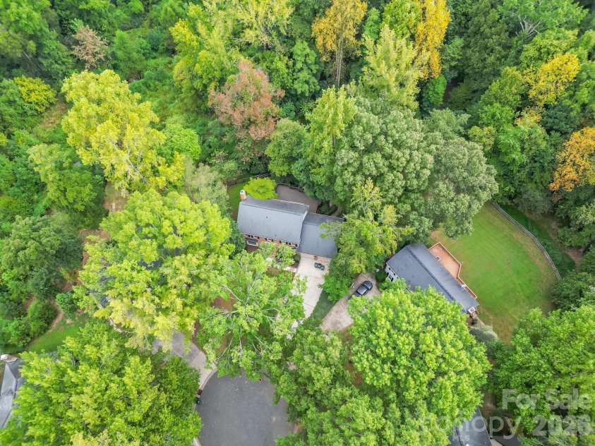 2101 Wittstock Drive, Charlotte, NC 28210.  MLS# CAR4427401, YatesRealty ID 52418. 