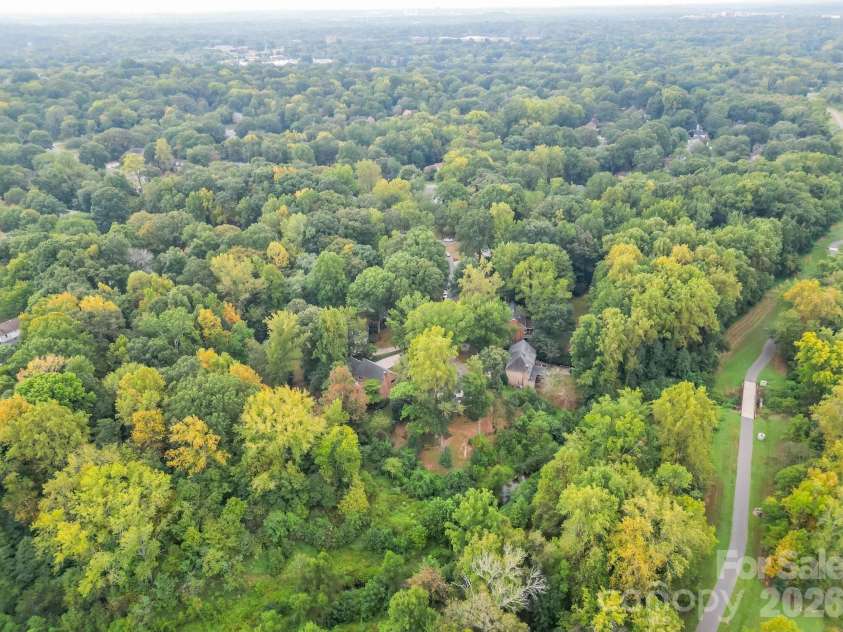 2101 Wittstock Drive, Charlotte, NC 28210.  MLS# CAR4427401, YatesRealty ID 52418. 