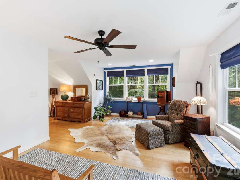 11 Old Patton Hill Road, Swannanoa, NC 28778.  MLS# CAR4426946, YatesRealty ID 52425. 