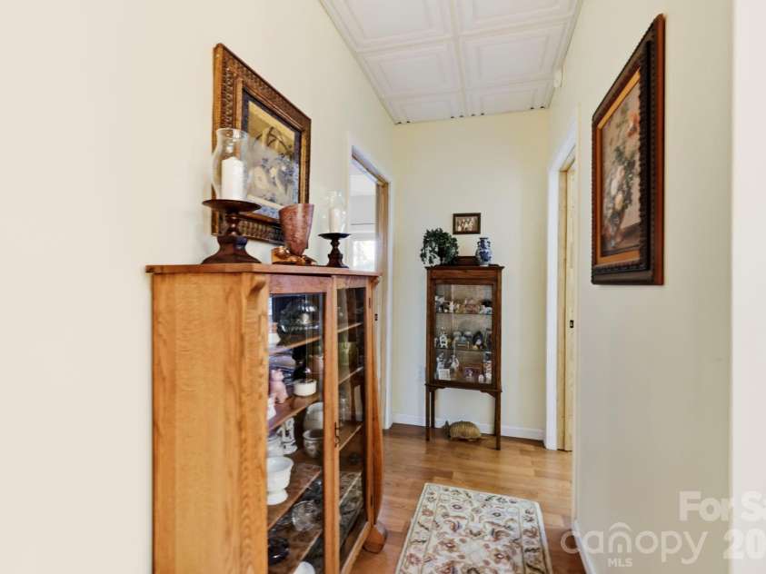 11 Old Patton Hill Road, Swannanoa, NC 28778.  MLS# CAR4426946, YatesRealty ID 52425. 