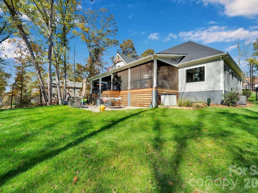 4111 Ridge Road, Conover, NC 28613.  MLS# CAR4317539, YatesRealty ID 5243. 