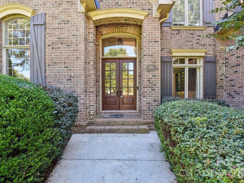 181 Attleboro Place, Mooresville, NC 28117.  MLS# CAR4427564, YatesRealty ID 52430. 