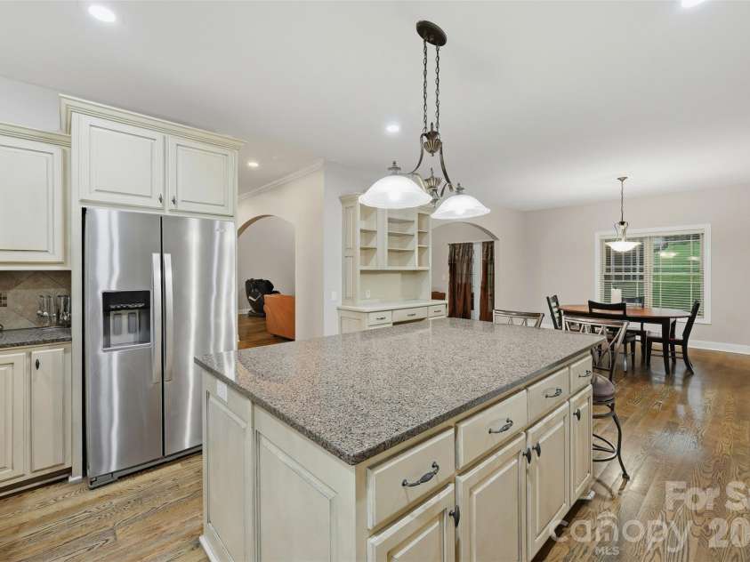 1163 Willow Creek Drive, Newton, NC 28658.  MLS# CAR4427436, YatesRealty ID 52432. 