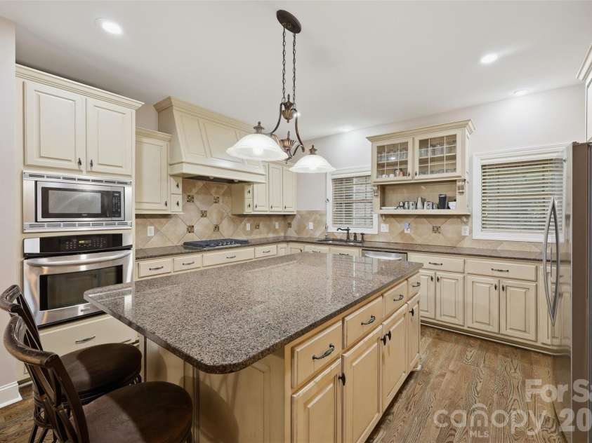1163 Willow Creek Drive, Newton, NC 28658.  MLS# CAR4427436, YatesRealty ID 52432. 