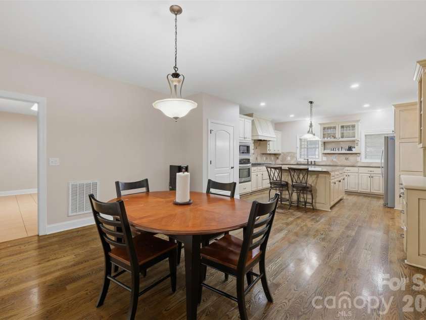 1163 Willow Creek Drive, Newton, NC 28658.  MLS# CAR4427436, YatesRealty ID 52432. 