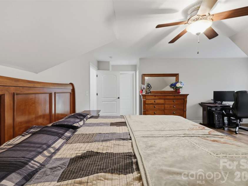 1163 Willow Creek Drive, Newton, NC 28658.  MLS# CAR4427436, YatesRealty ID 52432. 