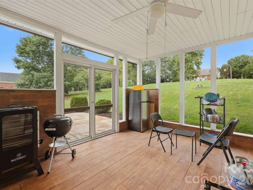 1163 Willow Creek Drive, Newton, NC 28658.  MLS# CAR4427436, YatesRealty ID 52432. 
