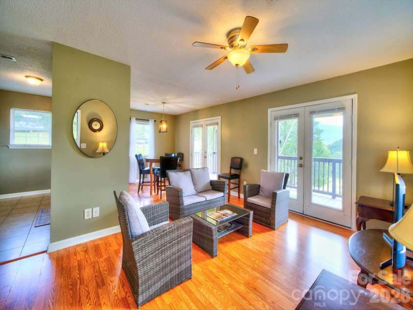 38 Country Lane, Franklin, NC 28734.  MLS# CAR4417927, YatesRealty ID 52434. Front Living Room Entry View