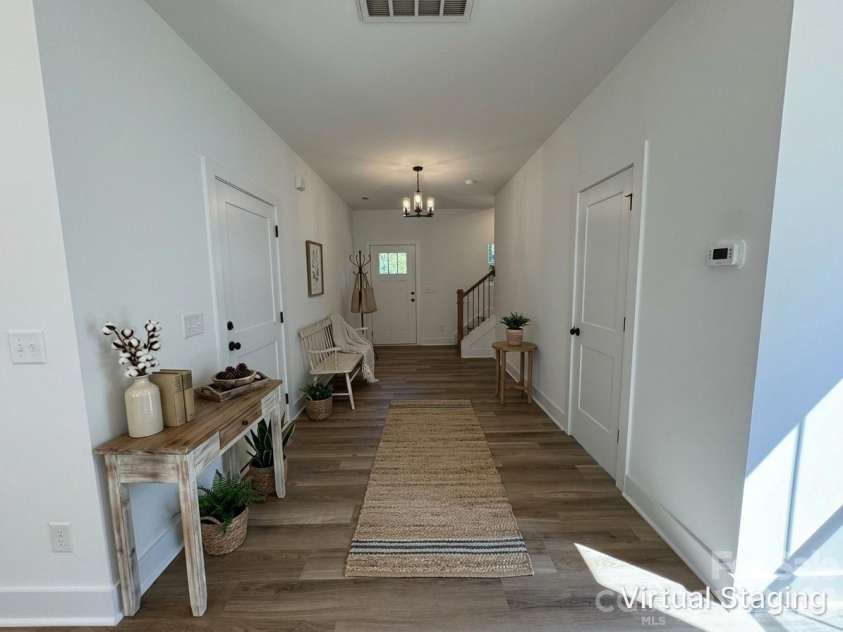 1000 Dale Avenue, Charlotte, NC 28216.  MLS# CAR4427575, YatesRealty ID 52435. 