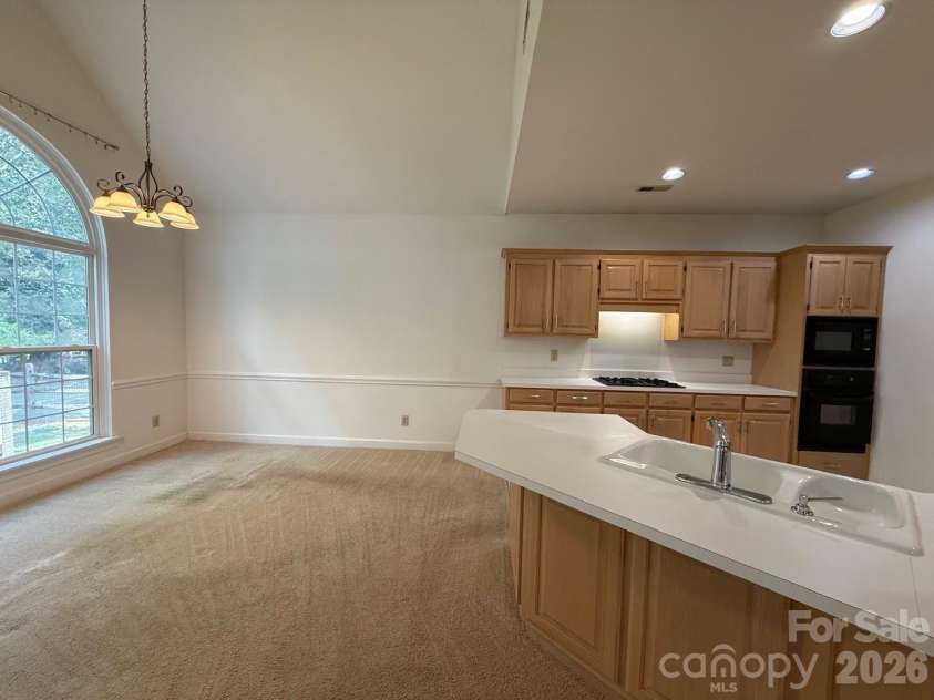12513 Moores Mill Road, Huntersville, NC 28078.  MLS# CAR4427480, YatesRealty ID 52436. 