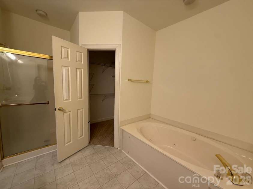 12513 Moores Mill Road, Huntersville, NC 28078.  MLS# CAR4427480, YatesRealty ID 52436. 