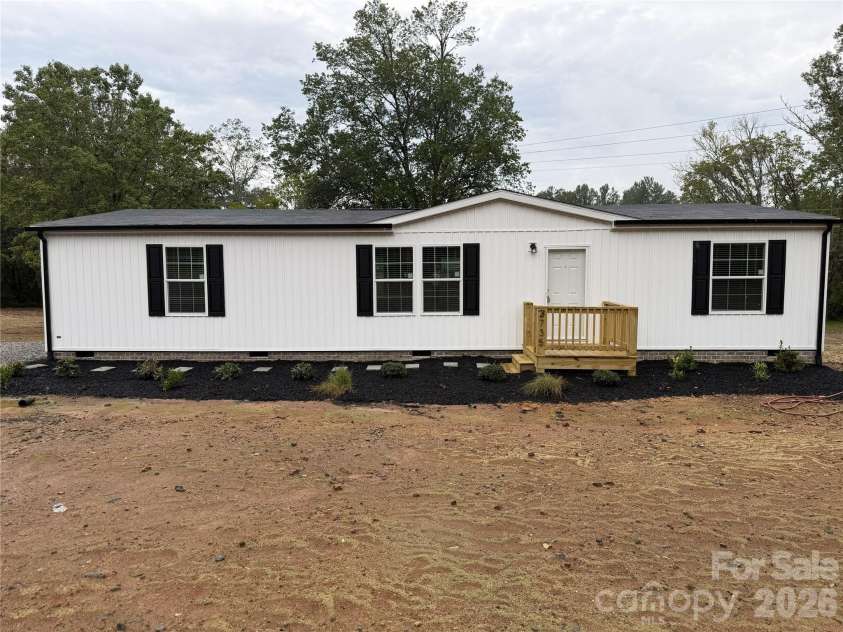 2735 Piney Road, Morganton, NC 28655.  MLS# CAR4426656, YatesRealty ID 52437. 