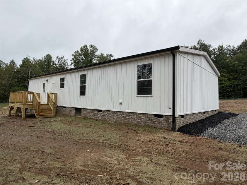 2735 Piney Road, Morganton, NC 28655.  MLS# CAR4426656, YatesRealty ID 52437. 