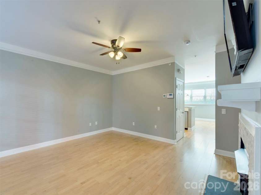 400 Clarice Avenue, Charlotte, NC 28204.  MLS# CAR4407723, YatesRealty ID 5244. 