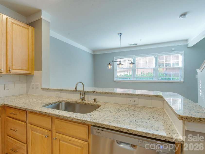 400 Clarice Avenue, Charlotte, NC 28204.  MLS# CAR4407723, YatesRealty ID 5244. 