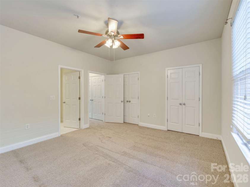 400 Clarice Avenue, Charlotte, NC 28204.  MLS# CAR4407723, YatesRealty ID 5244. 