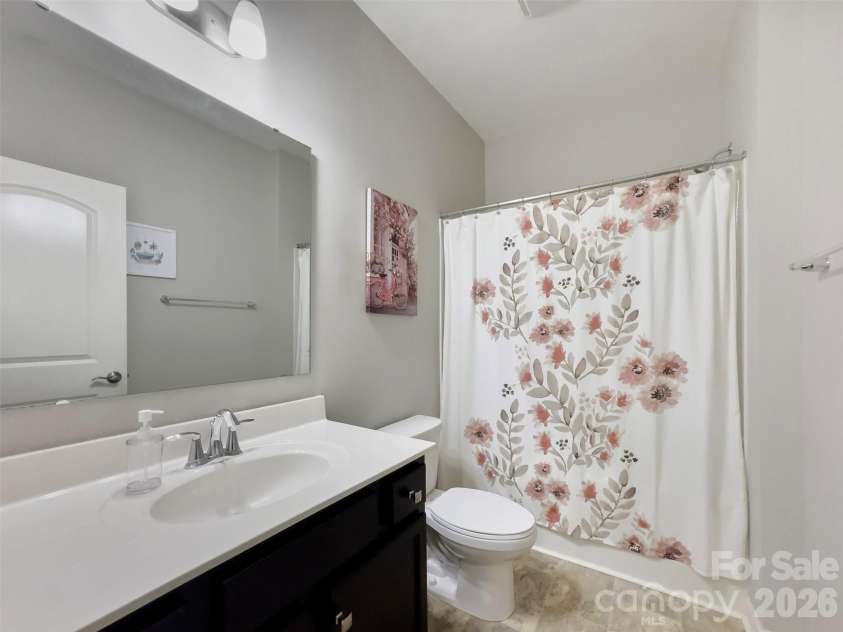 60119 Blue Bird Lane, Lancaster, SC 29720.  MLS# CAR4426158, YatesRealty ID 52441. 2nd bath