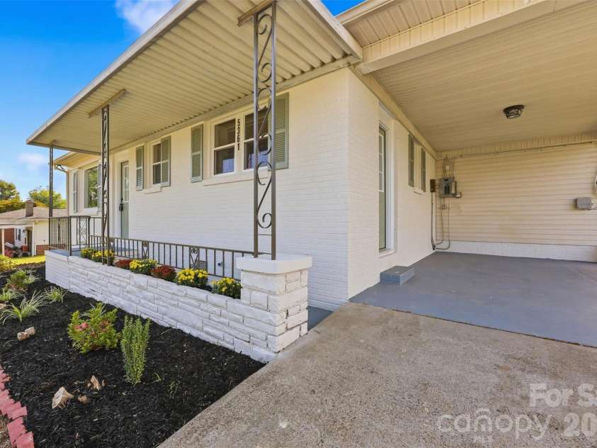 5361 Meadowlane Drive, Granite Falls, NC 28630.  MLS# CAR4427520, YatesRealty ID 52442. 
