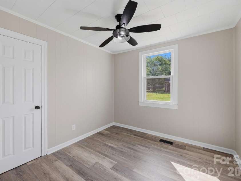 5361 Meadowlane Drive, Granite Falls, NC 28630.  MLS# CAR4427520, YatesRealty ID 52442. 