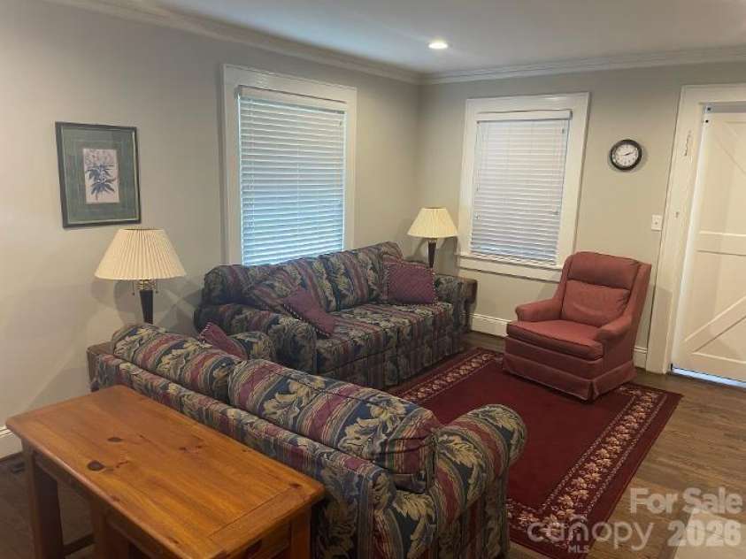 1670 Dale Earnhardt Boulevard, Kannapolis, NC 28083.  MLS# CAR4427144, YatesRealty ID 52443. Living Room