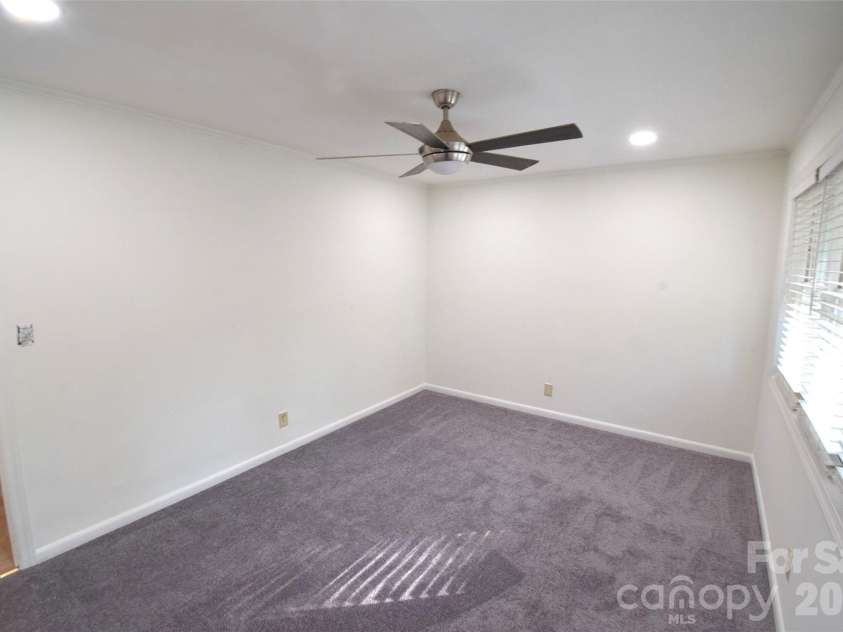 2510 Briar Oak Drive, Gastonia, NC 28052.  MLS# CAR4426891, YatesRealty ID 52447. 