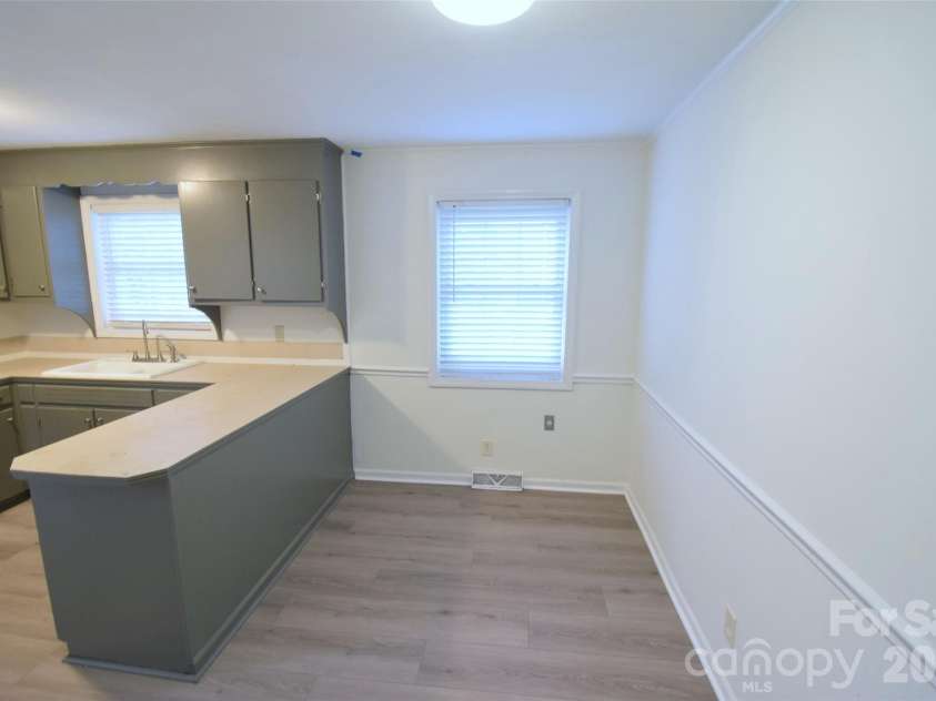2510 Briar Oak Drive, Gastonia, NC 28052.  MLS# CAR4426891, YatesRealty ID 52447. 