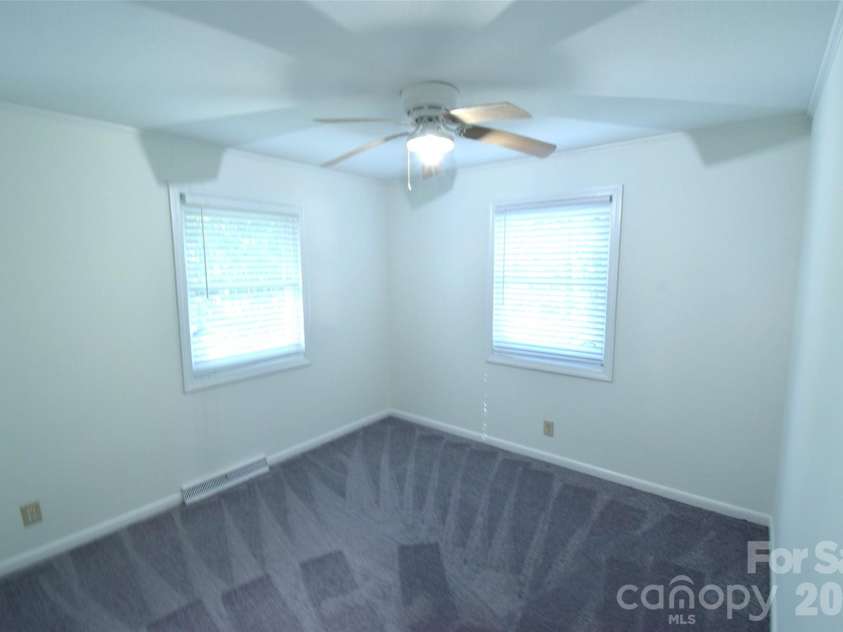 2510 Briar Oak Drive, Gastonia, NC 28052.  MLS# CAR4426891, YatesRealty ID 52447. 