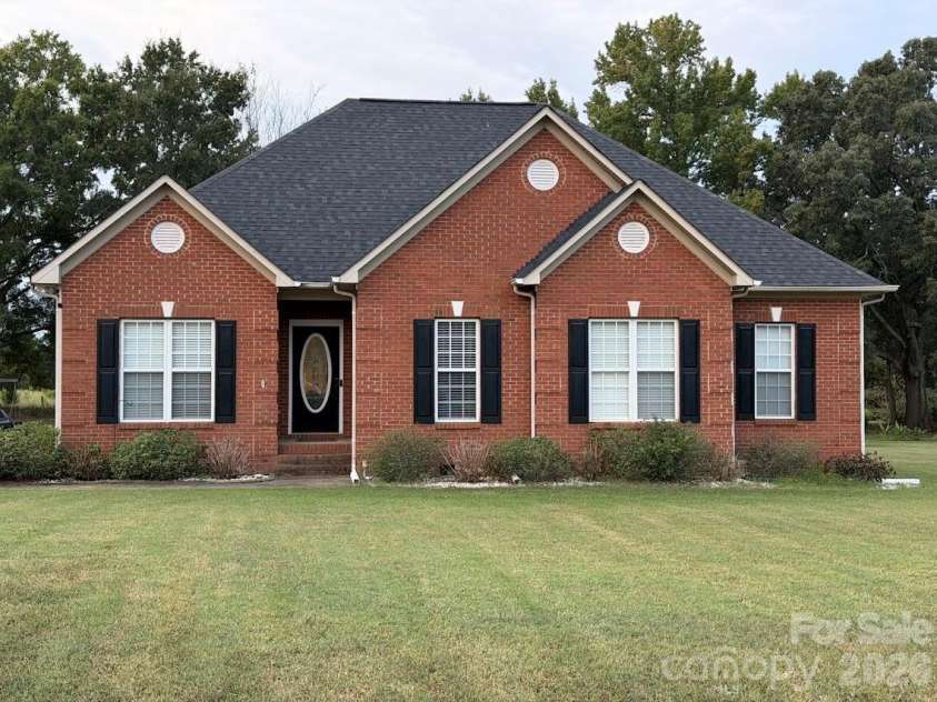 4926 Carillon Court, York, SC 29745.  MLS# CAR4427195, YatesRealty ID 52448. 