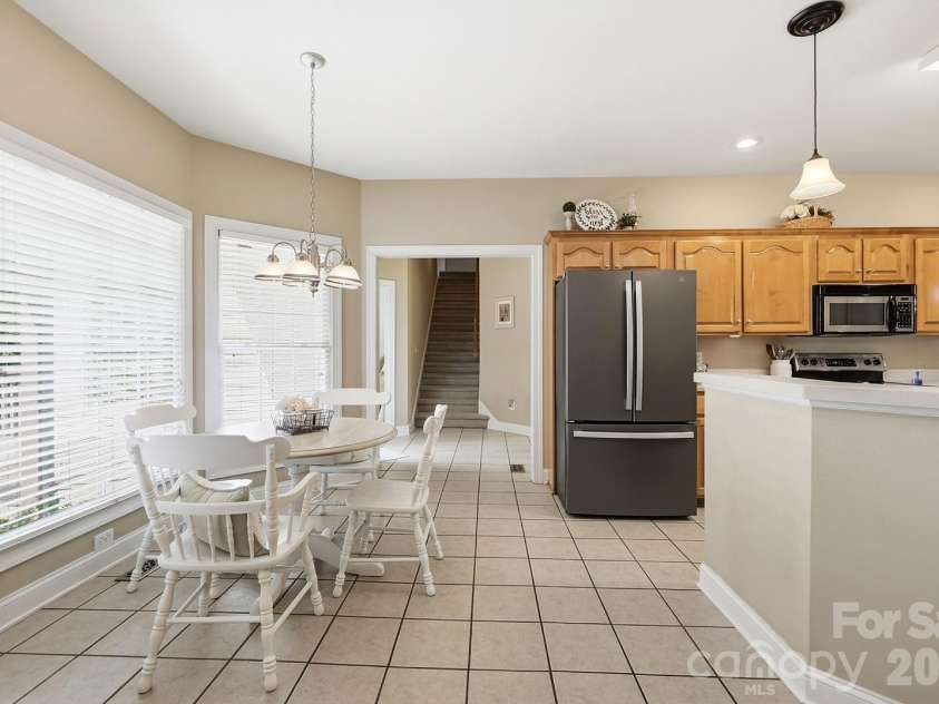5881 Highway 557 Highway, Lake Wylie, SC 29710.  MLS# CAR4426749, YatesRealty ID 52449. 