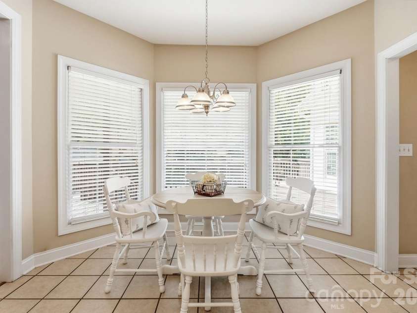 5881 Highway 557 Highway, Lake Wylie, SC 29710.  MLS# CAR4426749, YatesRealty ID 52449. 