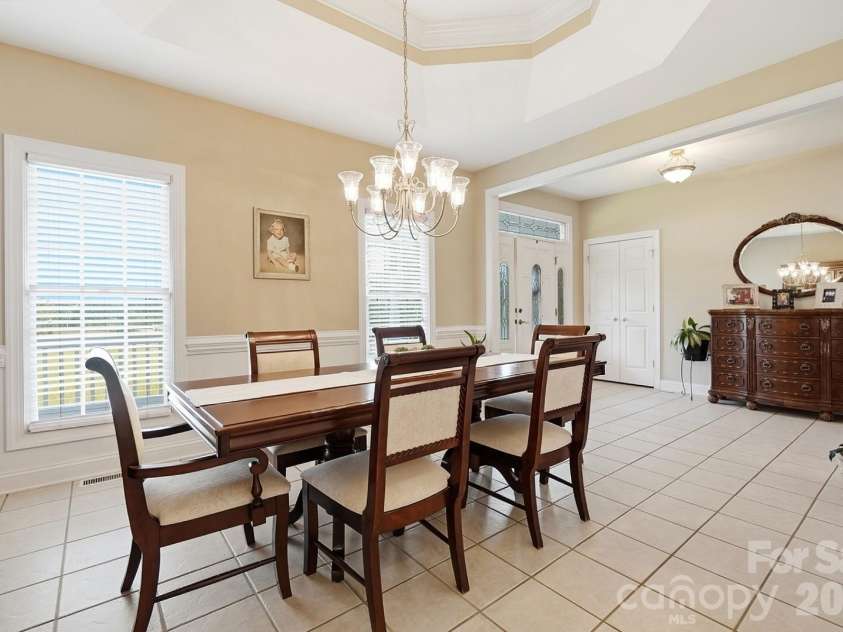 5881 Highway 557 Highway, Lake Wylie, SC 29710.  MLS# CAR4426749, YatesRealty ID 52449. 