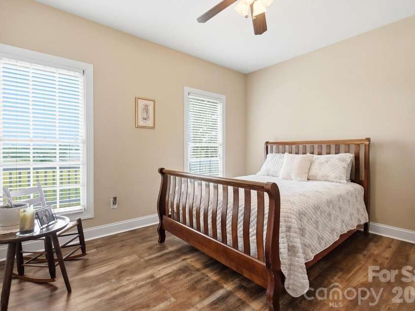 5881 Highway 557 Highway, Lake Wylie, SC 29710.  MLS# CAR4426749, YatesRealty ID 52449. 