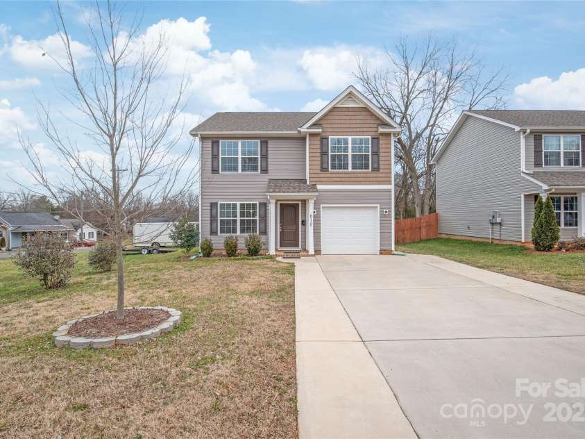 610 John Street, Monroe, NC 28110.  MLS# CAR4220885, YatesRealty ID 5245. 