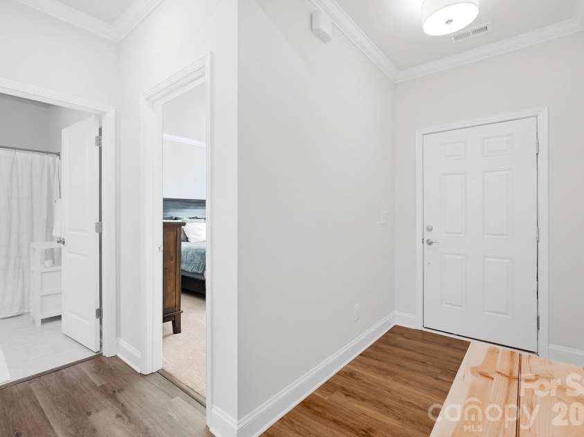5112 Natural Path Lane, Waxhaw, NC 28173.  MLS# CAR4426658, YatesRealty ID 52452. 