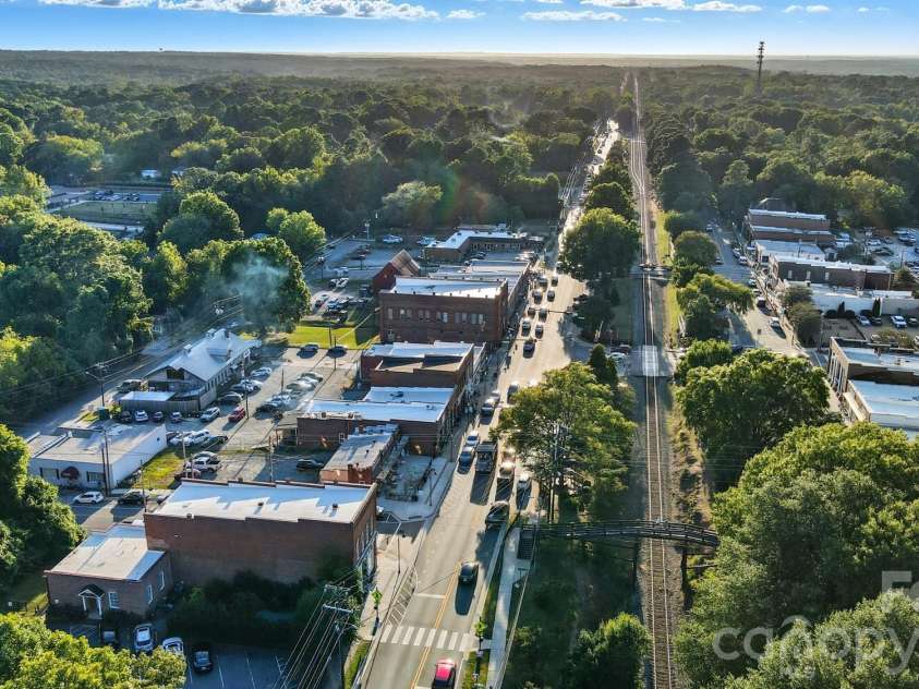 5112 Natural Path Lane, Waxhaw, NC 28173.  MLS# CAR4426658, YatesRealty ID 52452. Waxhaw Historic Downtown