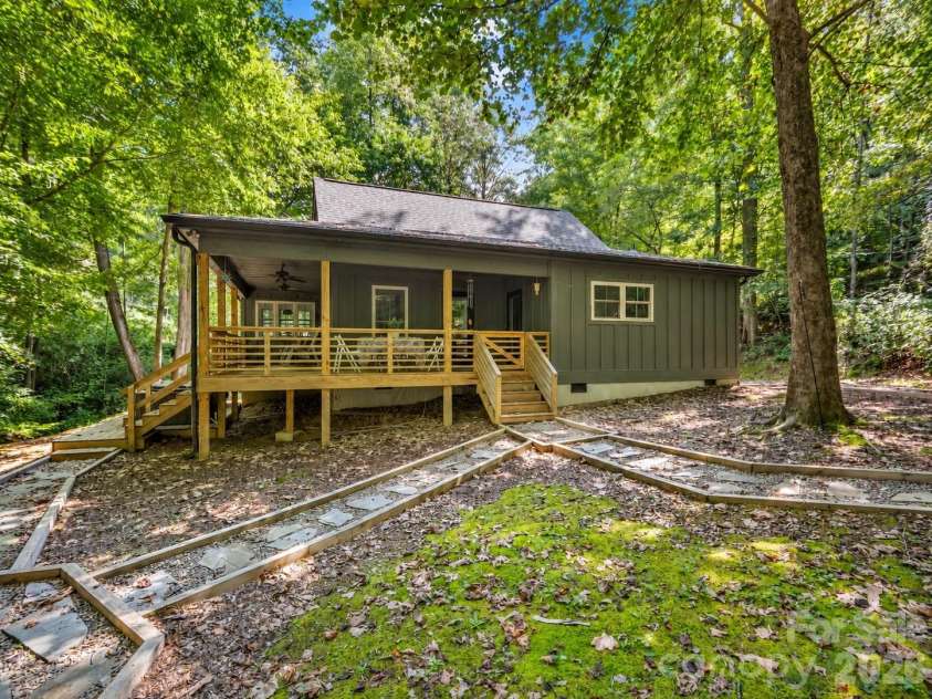 126 Swans Way, Lake Lure, NC 28746.  MLS# CAR4425832, YatesRealty ID 52458. 