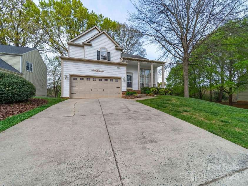 12708 Hollyhock Lane, Huntersville, NC 28078.  MLS# CAR4241322, YatesRealty ID 5246. Front View