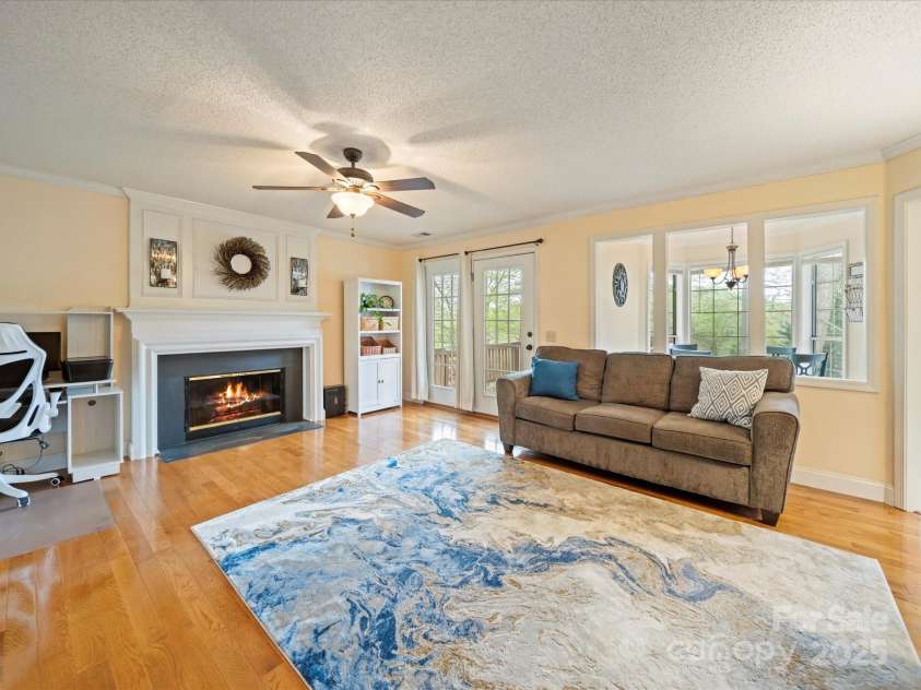 12708 Hollyhock Lane, Huntersville, NC 28078.  MLS# CAR4241322, YatesRealty ID 5246. Great Room